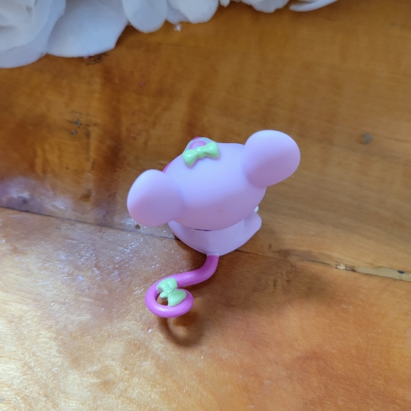 Littlest Pet Shop LPS #2206 Pink Purple Rat Green Eyes Bows 2010 - Picture 7 of 11